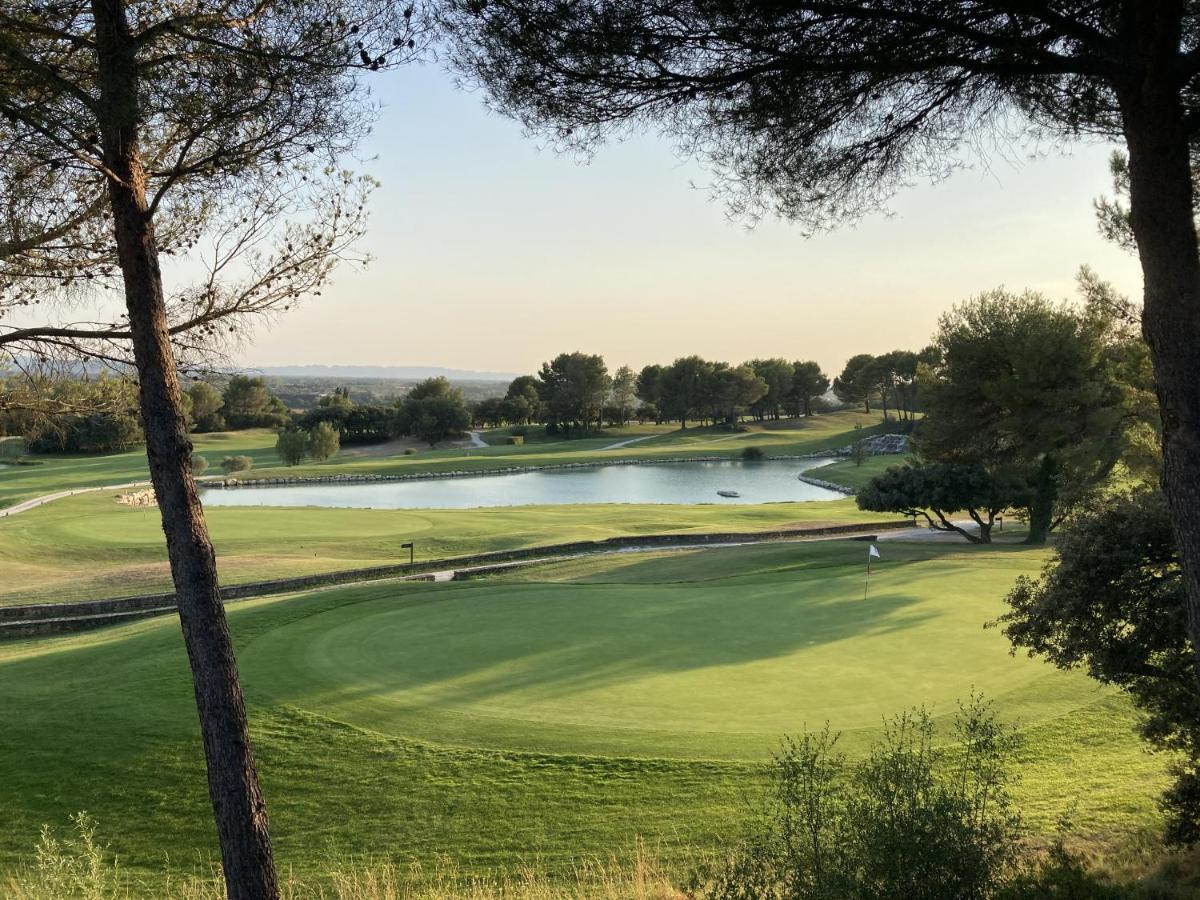 La Perle Du Golf -Magnifique Vue Clim Linge Golf Saumane 6P Piscine Tennis מראה חיצוני תמונה